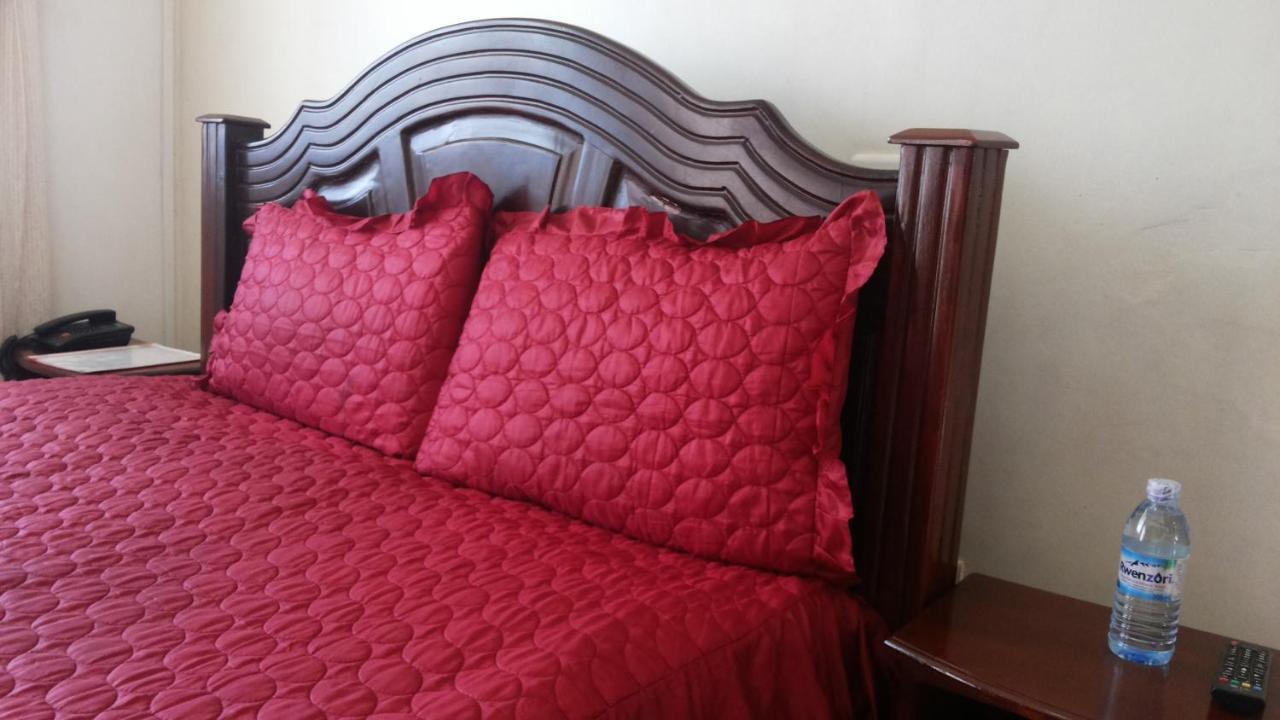 Westcliff Hotel Лира Экстерьер фото